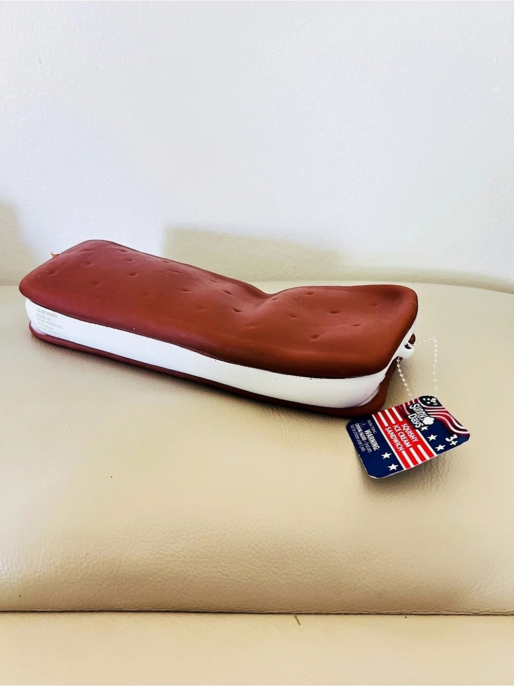 Sunny Days Entertainment Squeeezy Jumbo Ice Cream Sandwich Squishy